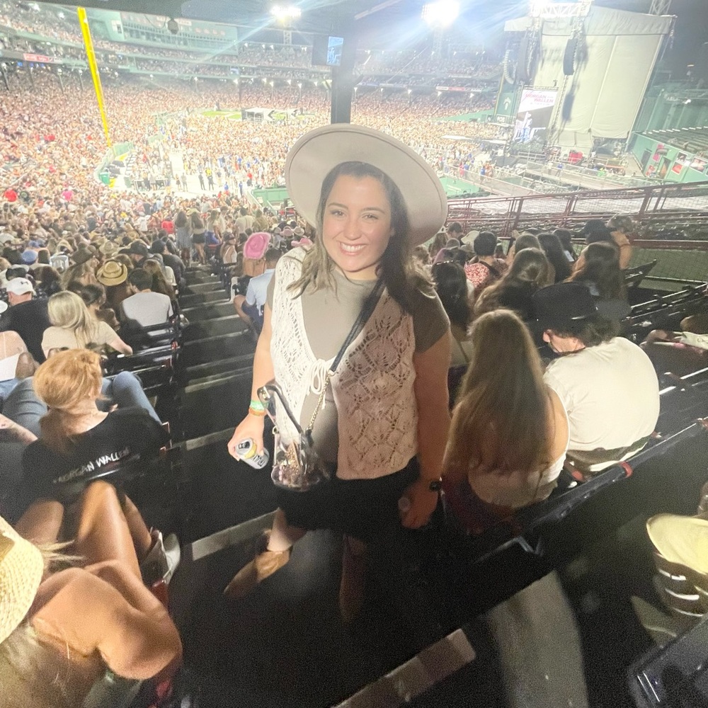 Meet your Posher, Cheryl